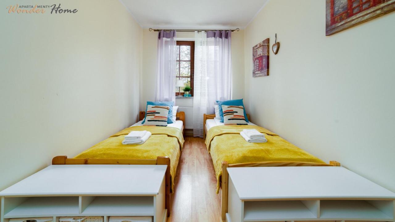 Wonder Home: With Balconies Apartment Karpacz